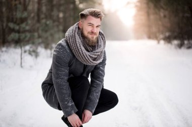 Kış Ayakkabı bağlama