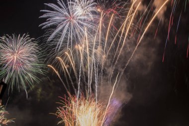 Tayland güzel havai fişek gösterisi