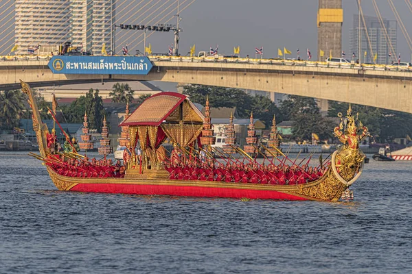 Ensayo completo de la procesión de la barcaza real Narai Song Suban —  Fotos de Stock