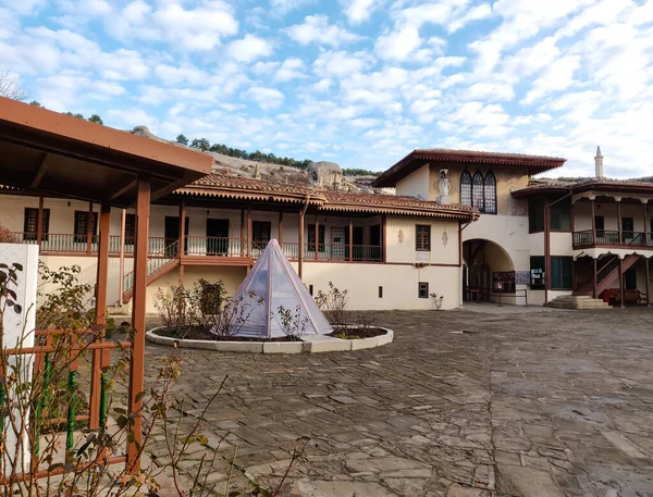 Varias Casas Antiguas Con Techos Azulejos Una Mezquita —  Fotos de Stock