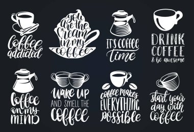 El yazısı kahve ifadeler kümesi vektör. Restoran Menü için yazı koleksiyonu. Kaligrafi illüstrasyonlar için kafe poster, bardak arka plan üzerinde etiket vb