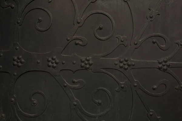 Fragmen hitam ditempa pintu besi dengan pola — Stok Foto