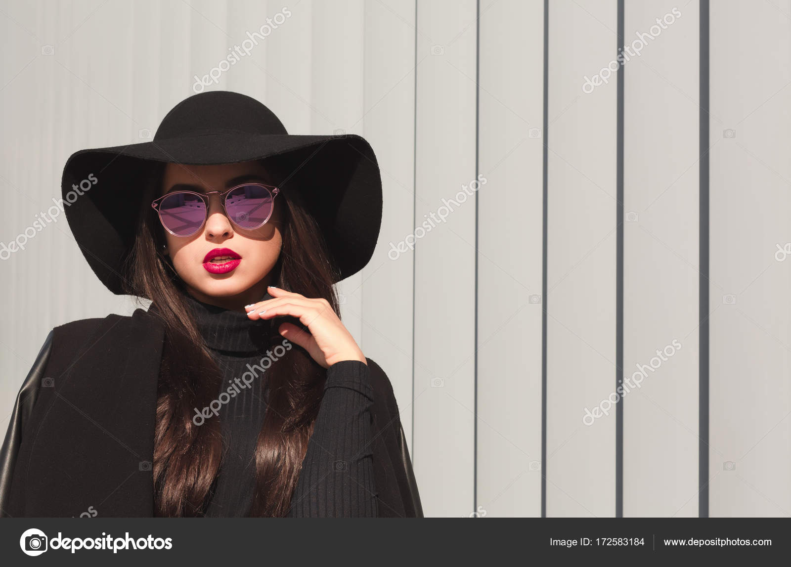Modello E Brunetta Specchio Occhiali Larghe Lusso A Di Cappello In m8wvNnPy0O