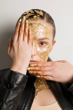 Portre sanat makyaj w ile moda esmer kadın portresi