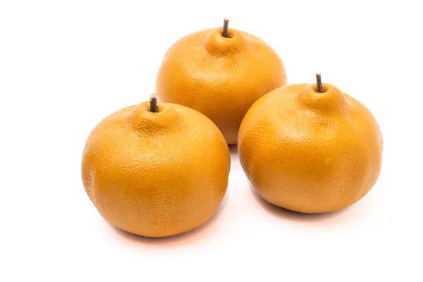Апельсиновий фруктовий шматочок ізольований — стокове фото