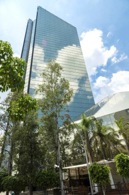 Meksika birkaç yüksek binalar