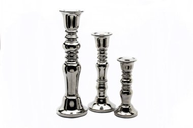 Metalden yapılmış Mumluk 