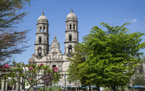 Monumentos de Guadalajara, Jalisco, México. Basílica de Zapopan . —  Fotos de Stock