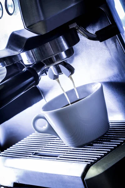 Processo de preparação de café — Fotografia de Stock