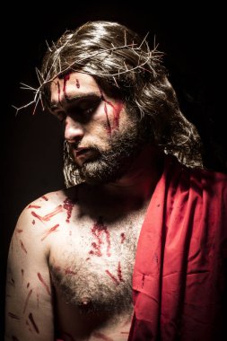 # Dikenli taç giymiş İsa Mesih #