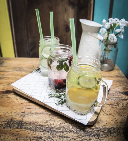 Glass of refreshing lemonade — Stock Photo, Image