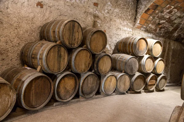 Wine barrels — Stock Photo, Image