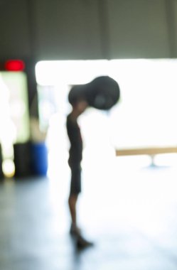 Spor salonundaki uygun eşyalar