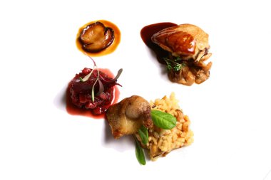 Etli yemek. Yakın plan.