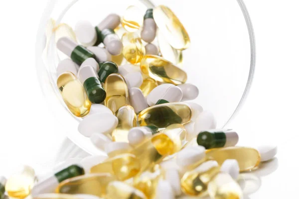 Medizin Pharmakologie Haufen Pillen Auf Dem Tisch — Stockfoto
