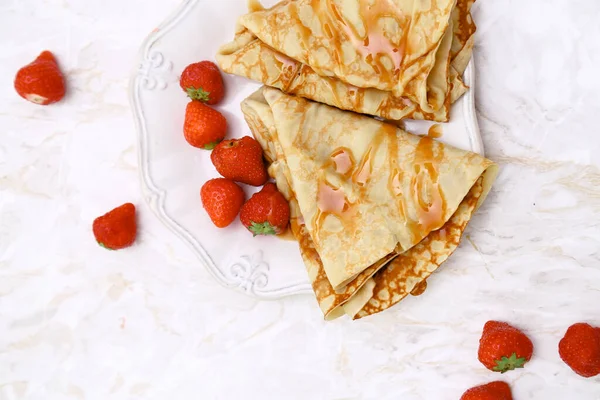 Deliciosos Panqueques Caseros Sobre Mesa — Foto de Stock