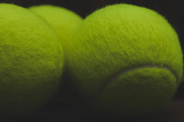 Несколько Теннисных Мячей Столе — стоковое фото