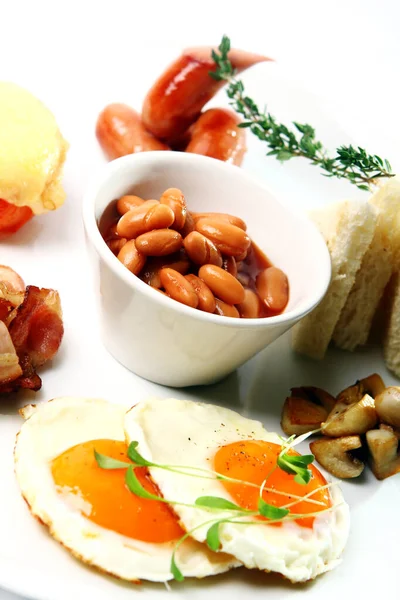 Yağda Yumurta Ile Pişirilmiş Kahvaltı — Stok fotoğraf