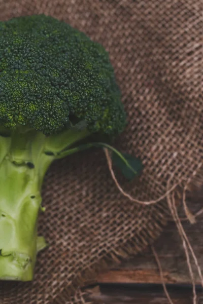 Gemüse Lebensmittel Leckerer Brokkoli Auf Dem Tisch — Stockfoto