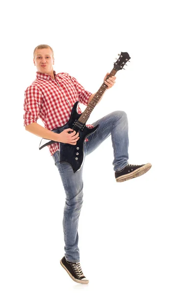 若いです エレキギターを持つクレイジーミュージシャン — ストック写真