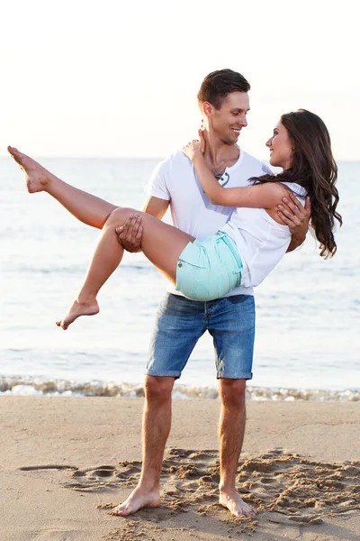 Zomer Zee Schattig Mooi Stel Het Strand — Stockfoto