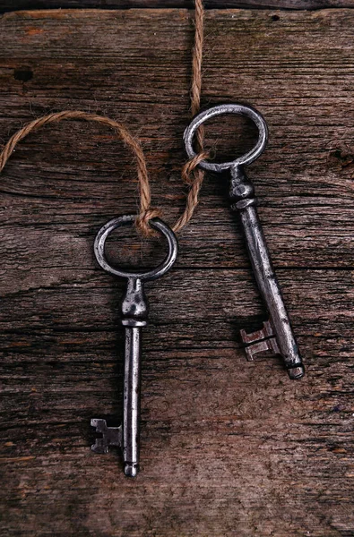 Old Rustic Keys Table — Stock Photo, Image