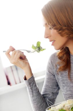 Yaşam tarzı. Güzel yüzlü tatlı kız.