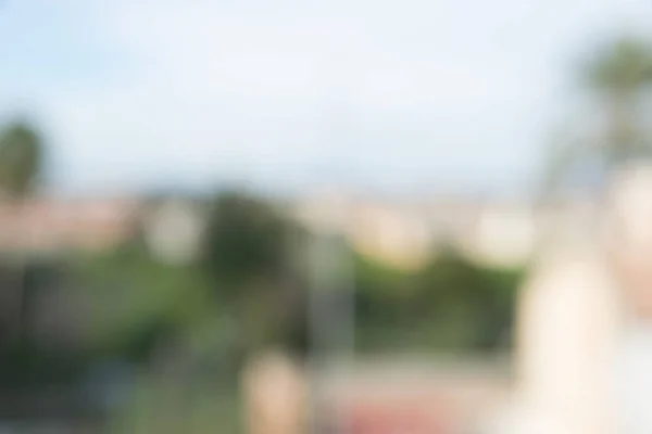 Mavi gökyüzü ile odaklanmış arkaplan