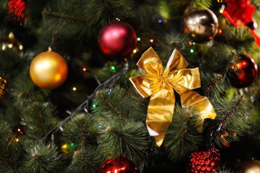 Noel ağacı ve oyuncaklar arka plan