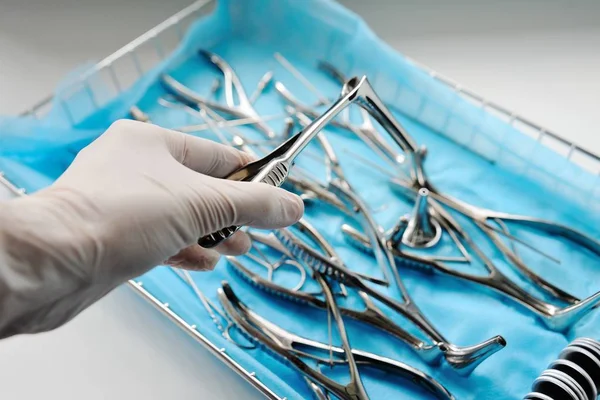 Aletleri KBB Doktor yakın çekim