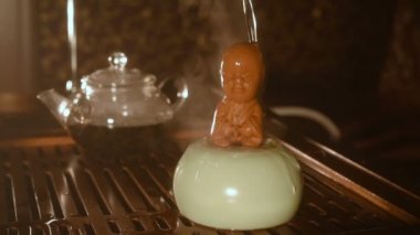 çay heykelciği topraktan - kim işiyor çocuk yaptı.