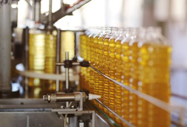 Ayçiçek yağı üretimi için bir fabrika.