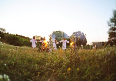 Ivan Kupala gündüz yaz ortası pagan Slav tatil kutlamaları.