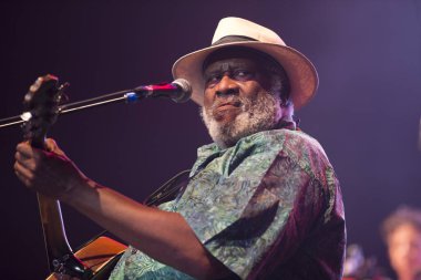 Santa Rosa, CA/USA - 10/8/19: Henry Saint Clair Fredericks aka Taj Mahal performs during Experience Hendrix at the Luther Burbank Center for the Arts. He's an American blues musician. 