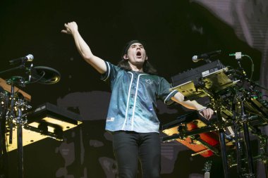 San Francisco, Ca / Usa - 2 / 23 / 19: Dan Griffith namı diğer Gryffin Bill Graham Civic 'te sahne alıyor. DJ, Tove Lo 'nun 