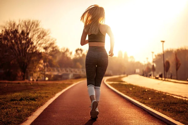 Jogging Προπόνηση Και Τον Αθλητισμό Έννοια Υγιεινό Τρόπο Ζωής Woman — Φωτογραφία Αρχείου