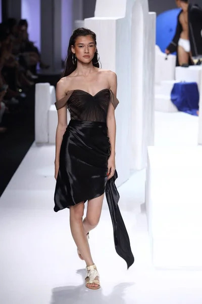 Fashion Show of New Collection in Bangkok International Fashion — 스톡 사진