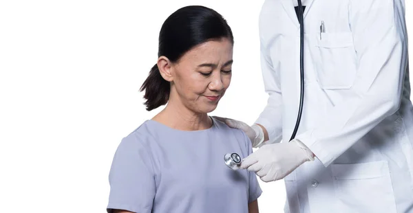 Asiatische Mittsechziger Jahre Frau Patientin Überprüfen Gesundheit Mit Doktor Aging — Stockfoto