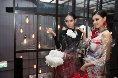 Bangkok, Tayland - 5 Nisan 2019; Moda yürüyüşleri 
