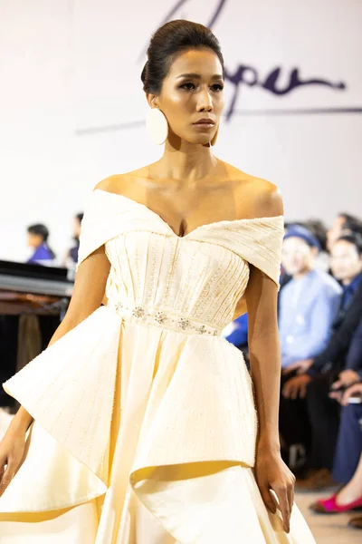 Bangkok Thaiföld Október 2019 Model Walk Fashion Show Thai Hagyományos — Stock Fotó