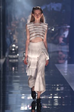 Bangkok, Tayland - 10 Mart 2018; Üniversite Tezinin Moda Gösterisi 