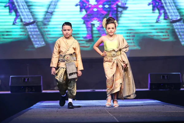 Udonthani Tailândia Maio 2018 Kids Children Walk Fashion Show Final — Fotografia de Stock