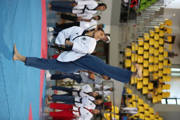 Bangkok Thailand Juli 2018 Taekwondo Practitioner Freestyle Poomsae Creative Poomsae — Stok Foto