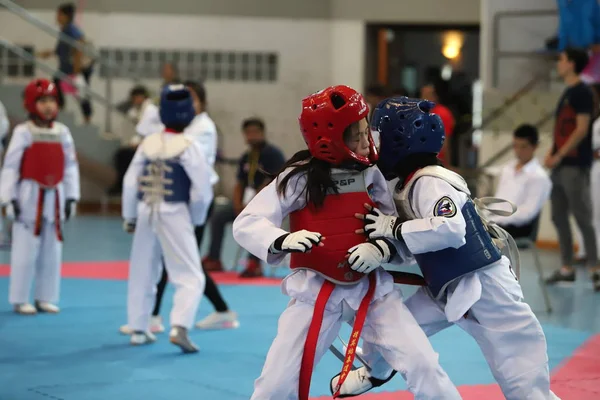 Bangkok Tailândia Julho 2018 Atleta Taekwondo Muitos Países Luta Conjunto — Fotografia de Stock