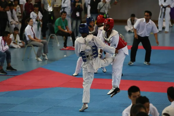 Bangkok Thailandia Giugno 2018 Taekwondo Atleta Proveniente Molti Paesi Combatte — Foto Stock