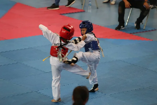 Bangkok Tailândia Junho 2018 Atleta Taekwondo Muitos Países Luta Conjunto — Fotografia de Stock