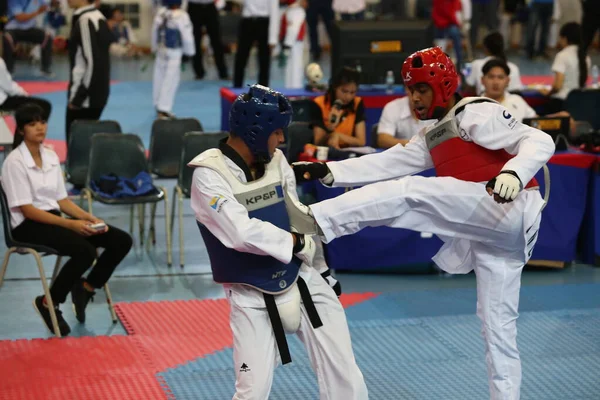 Bangkok Thailandia Giugno 2018 Taekwondo Atleta Proveniente Molti Paesi Combatte — Foto Stock