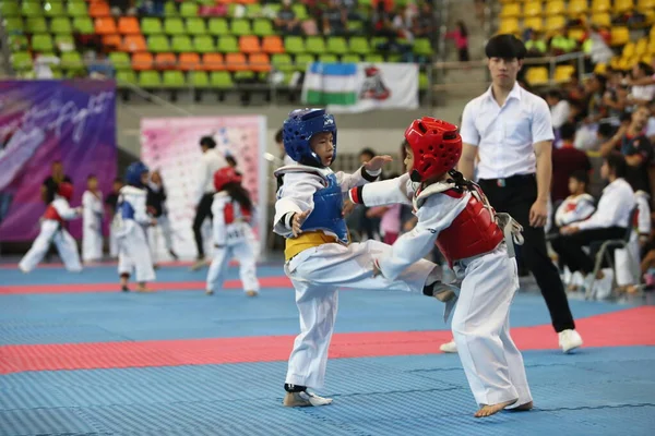 Bangkok Thaiföld Június 2018 Taekwondo Athlete Számos Országból Együtt Harcolnak — Stock Fotó