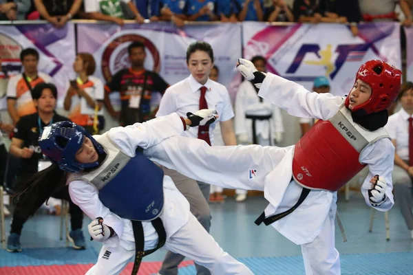 Bangkok Thailand Juni 2018 Taekwondo Idrottsman Från Många Länder Slåss — Stockfoto