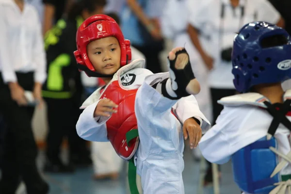 Bangkok Thaïlande Juin 2018 Athlète Taekwondo Nombreux Pays Battent Ensemble — Photo